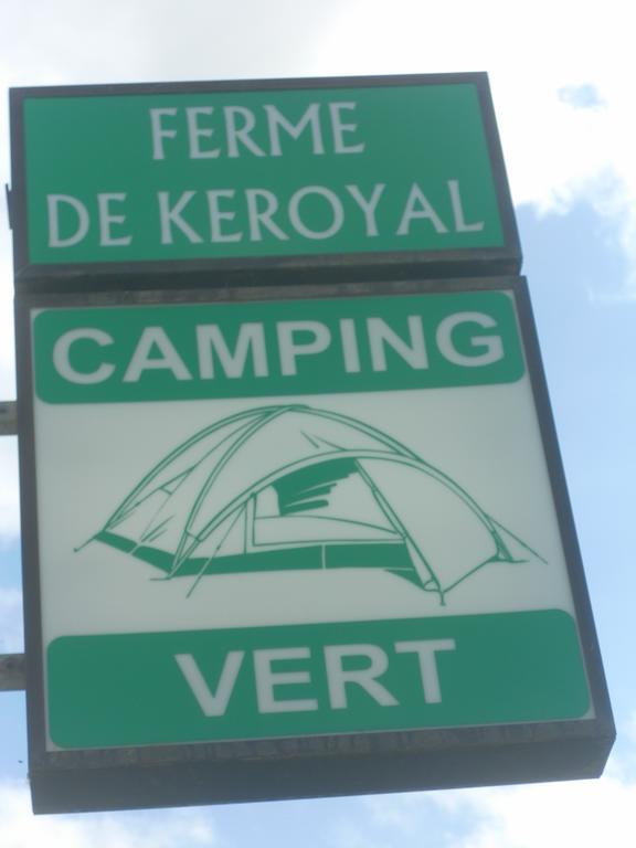 Les Mobile Home De Kerroyal Garlan Екстериор снимка